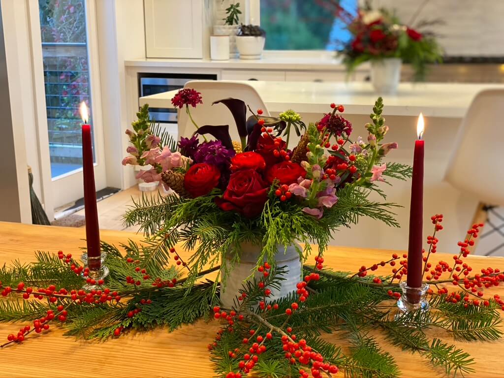 Mulled Wine floral at home with candles