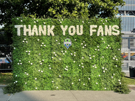 seattle sounders flower wall